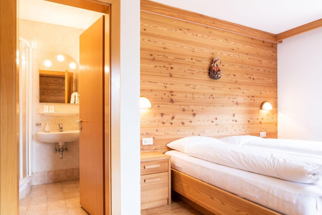 Bed and Breakfast Garni Juri La Villa  Exterior foto
